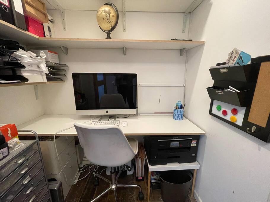Gorgeous 2 Bedroom Apartment Edge Of Cabot Circus 브리스틀 외부 사진